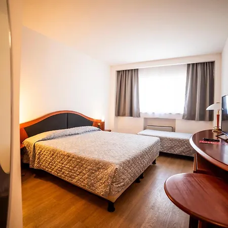 Donizetti Szálloda 3*