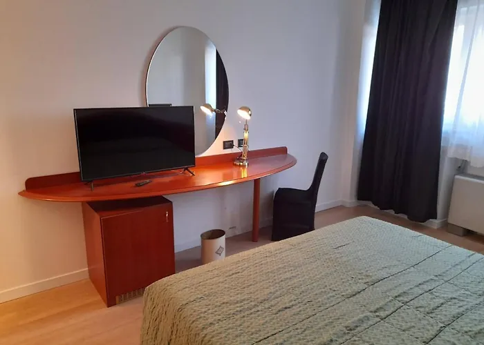 Szálloda Donizetti 3*